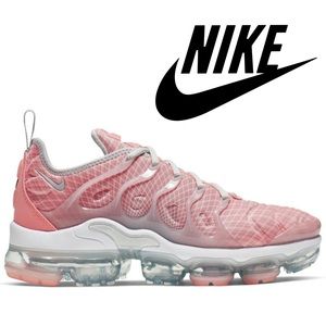 NIKE Air VaporMax Plus